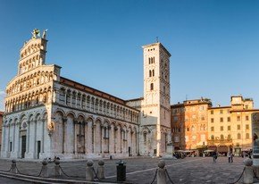 Sprachreisen Lucca